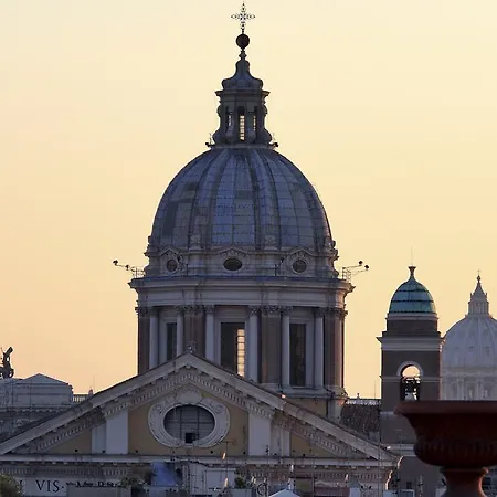 Pensión Internazionale Domus