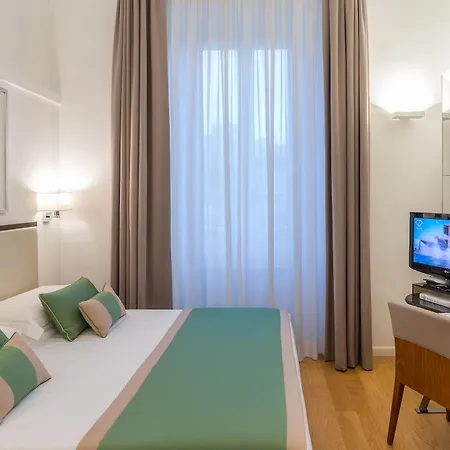 Internazionale Domus Guest house
