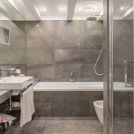 Internazionale Domus بيت ضيافة روما