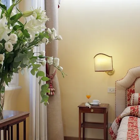 Guest house Internazionale Domus 2*