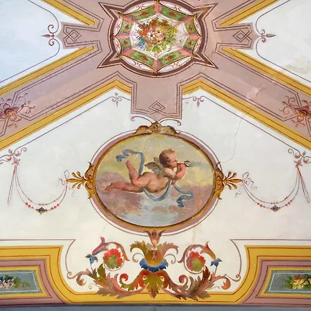 Internazionale Domus Guest house 2*
